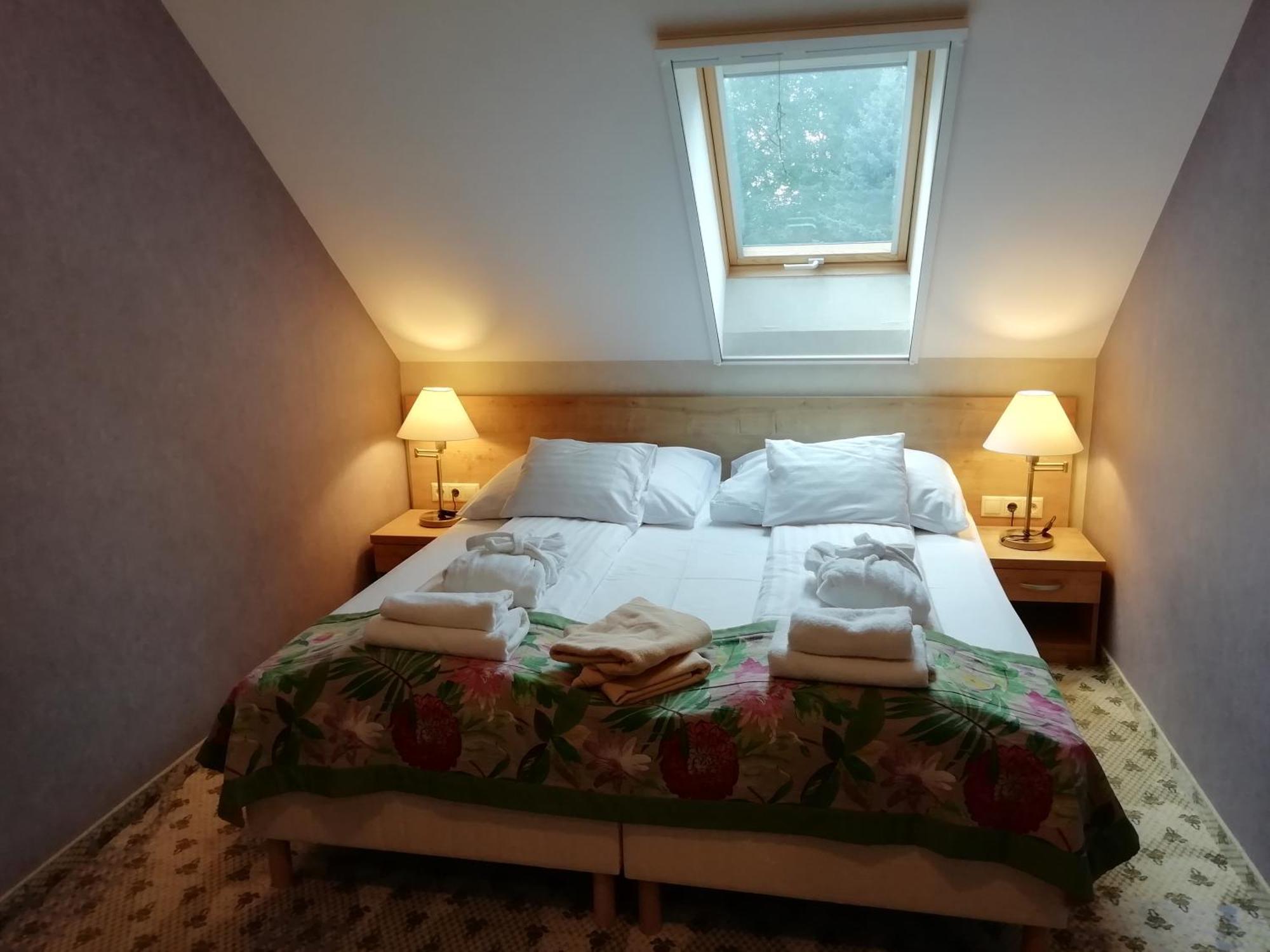 Hotel Batthyány Kúria Zalacsány Esterno foto