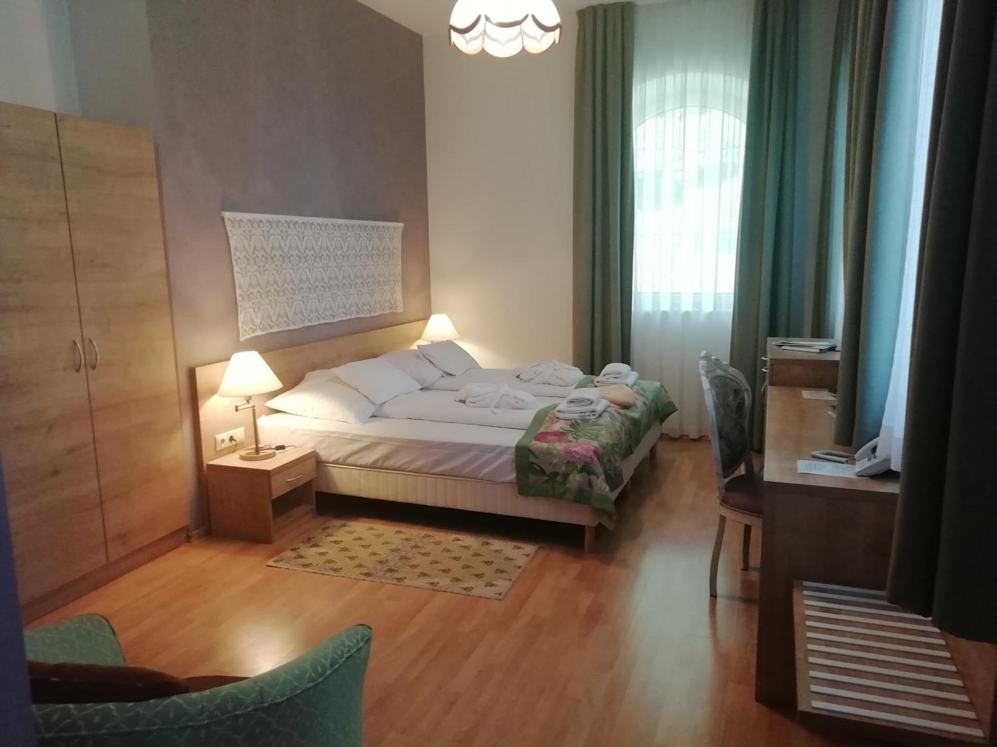 Hotel Batthyány Kúria Zalacsány Esterno foto