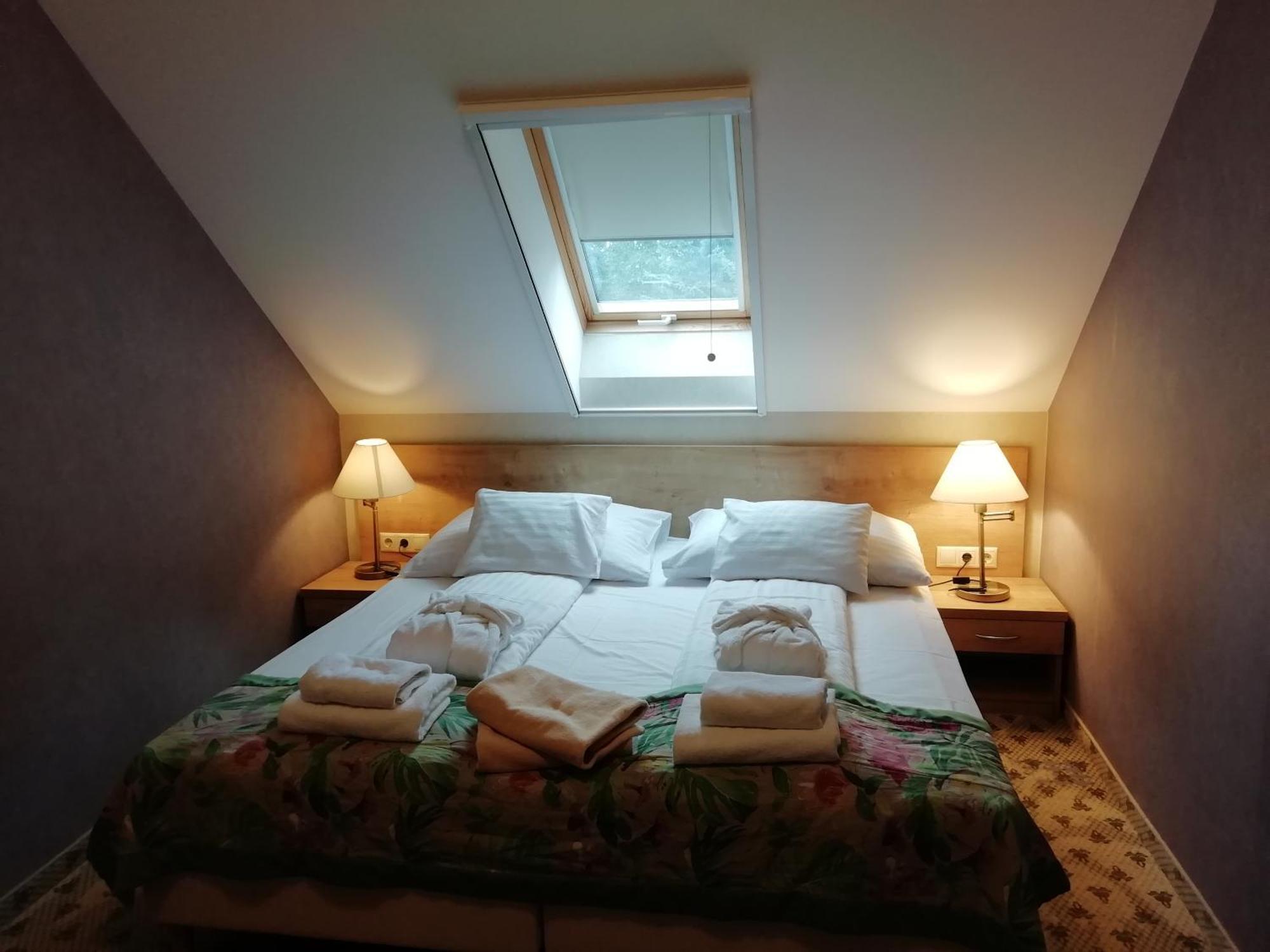 Hotel Batthyány Kúria Zalacsány Esterno foto
