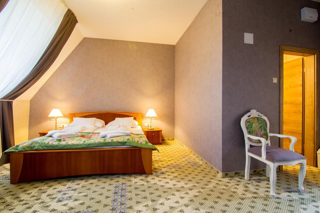 Hotel Batthyány Kúria Zalacsány Esterno foto